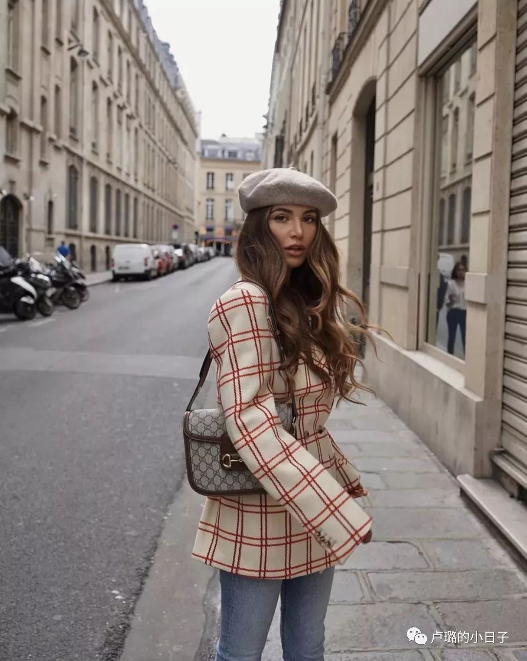 中年女士包包轻奢推荐,中年女士适合买什么样的包包