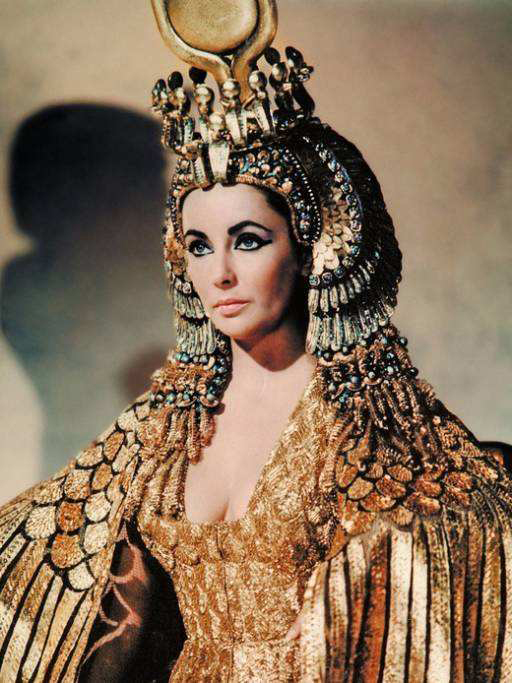 盘点影视剧中的顶级珠宝 (盘点电影中的天价绝世珠宝)