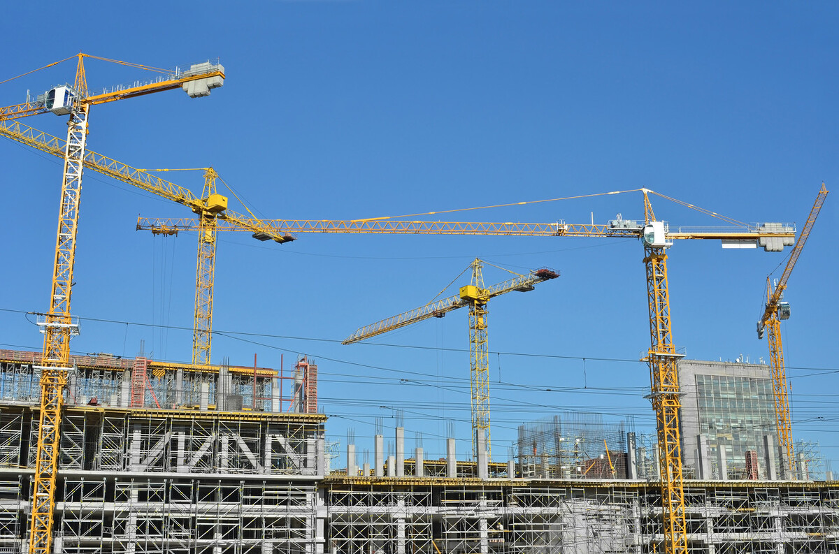 建筑施工高级工程师薪资待遇,建筑施工类国企薪资