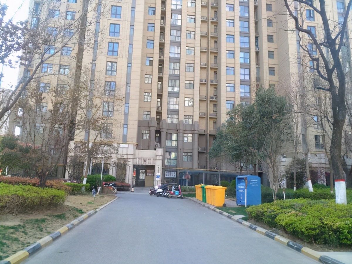 一普通居民的家突然“变成”注资500万的公司！原来背后涉及企业注册代办公司的“利益链”