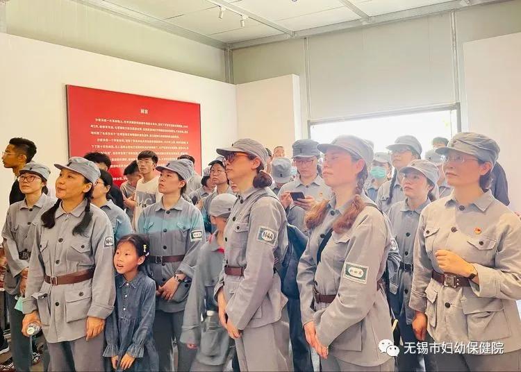 追寻先辈足迹续写时代新章丨妇科*党**总支开展*党**史实践教育