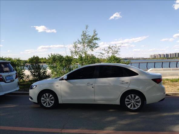 别克英朗车主用车口碑,别克英朗省油耐用家用车测评