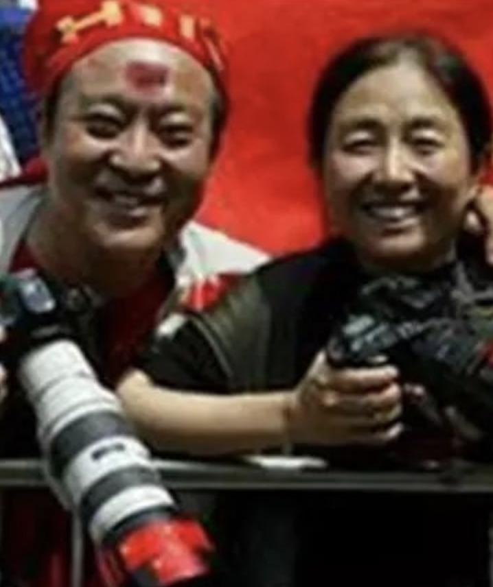 冯巩牛群离开演艺圈,牛群和冯巩后来的关系