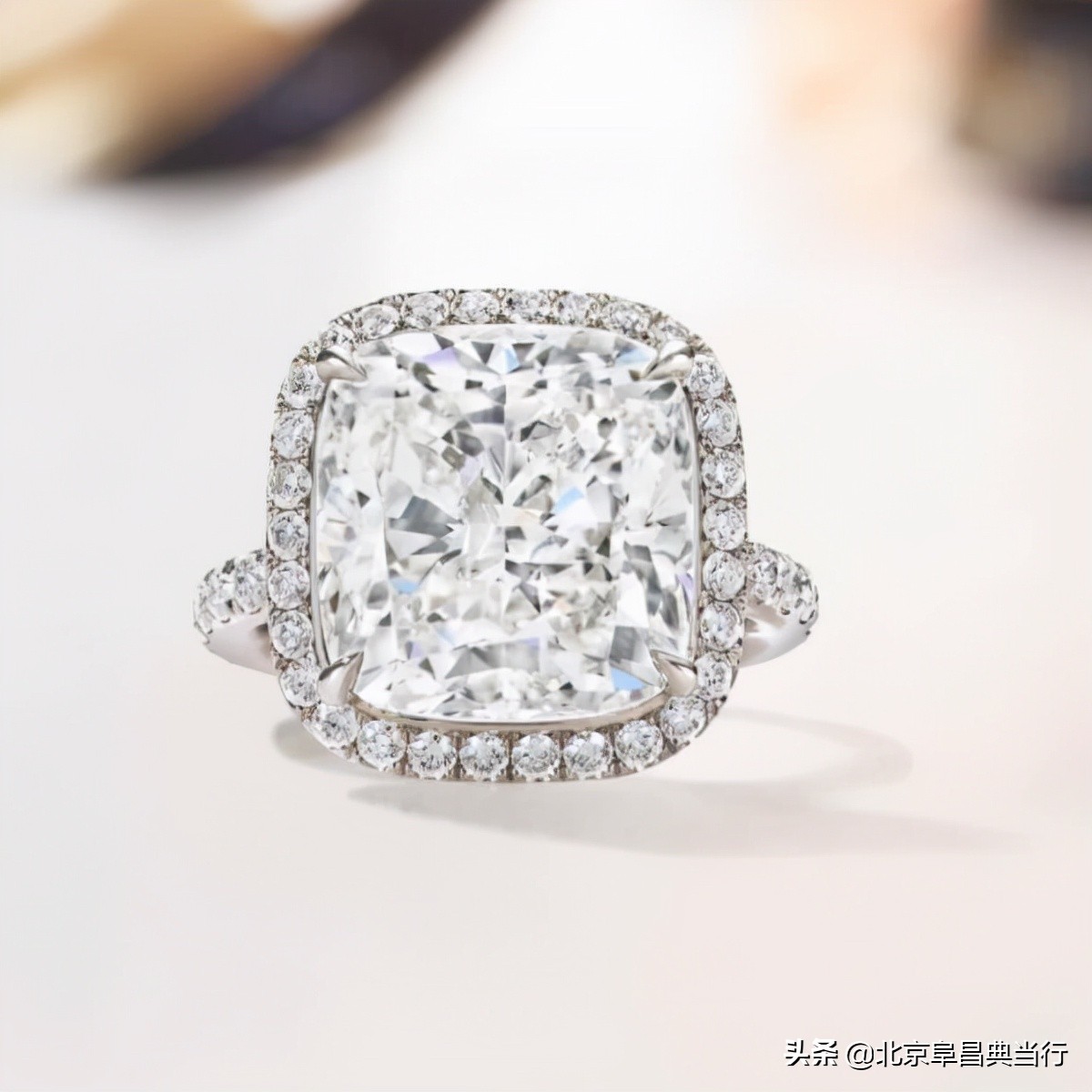 30分钻戒最小尺码上手效果,钻戒正常佩戴多少尺码