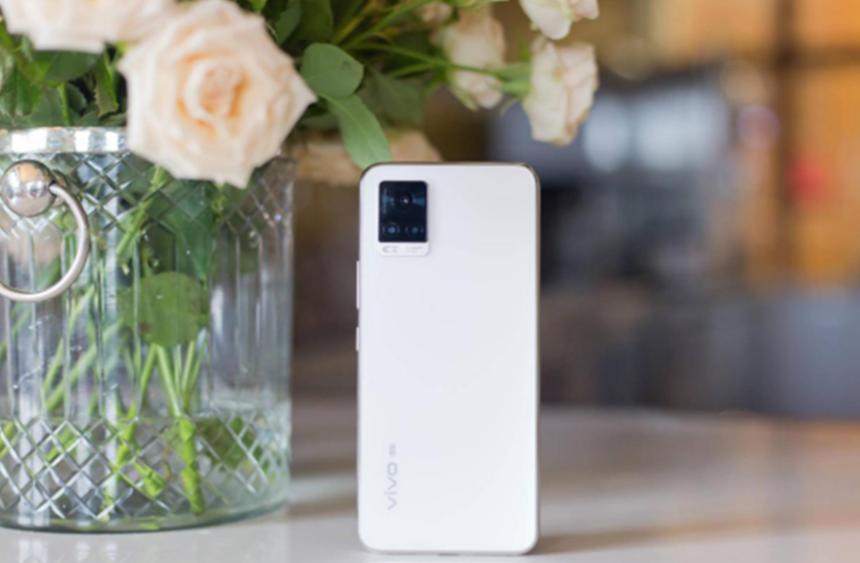 即将发布的新款手机性价比,性价比手机对比