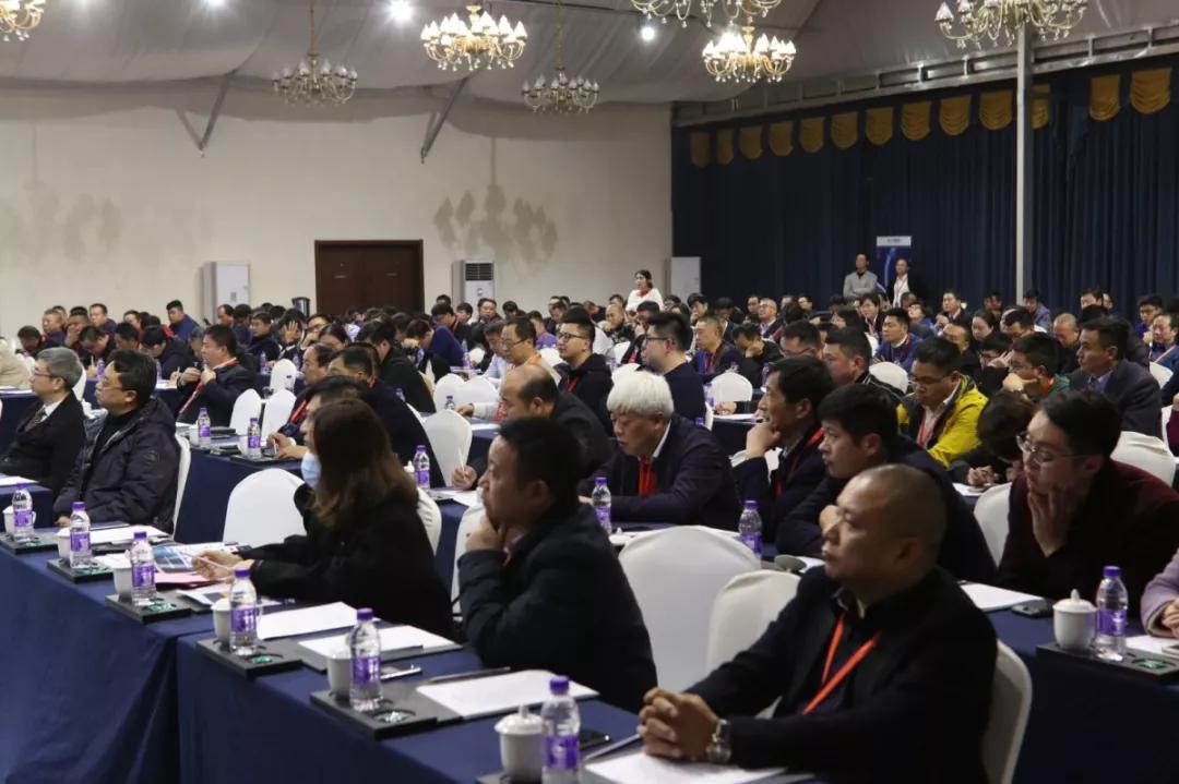 汽灵灵汽车产业公共服务平台震撼上线!|汽车工业数据大脑