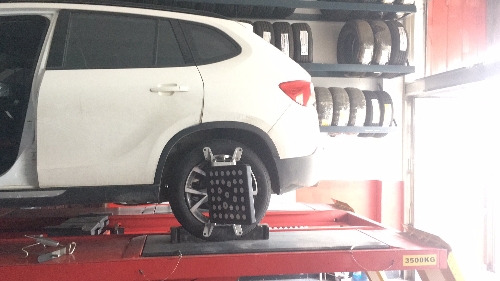 换米其林轮胎与普通轮胎对比,换4个米其林185轮胎多少钱