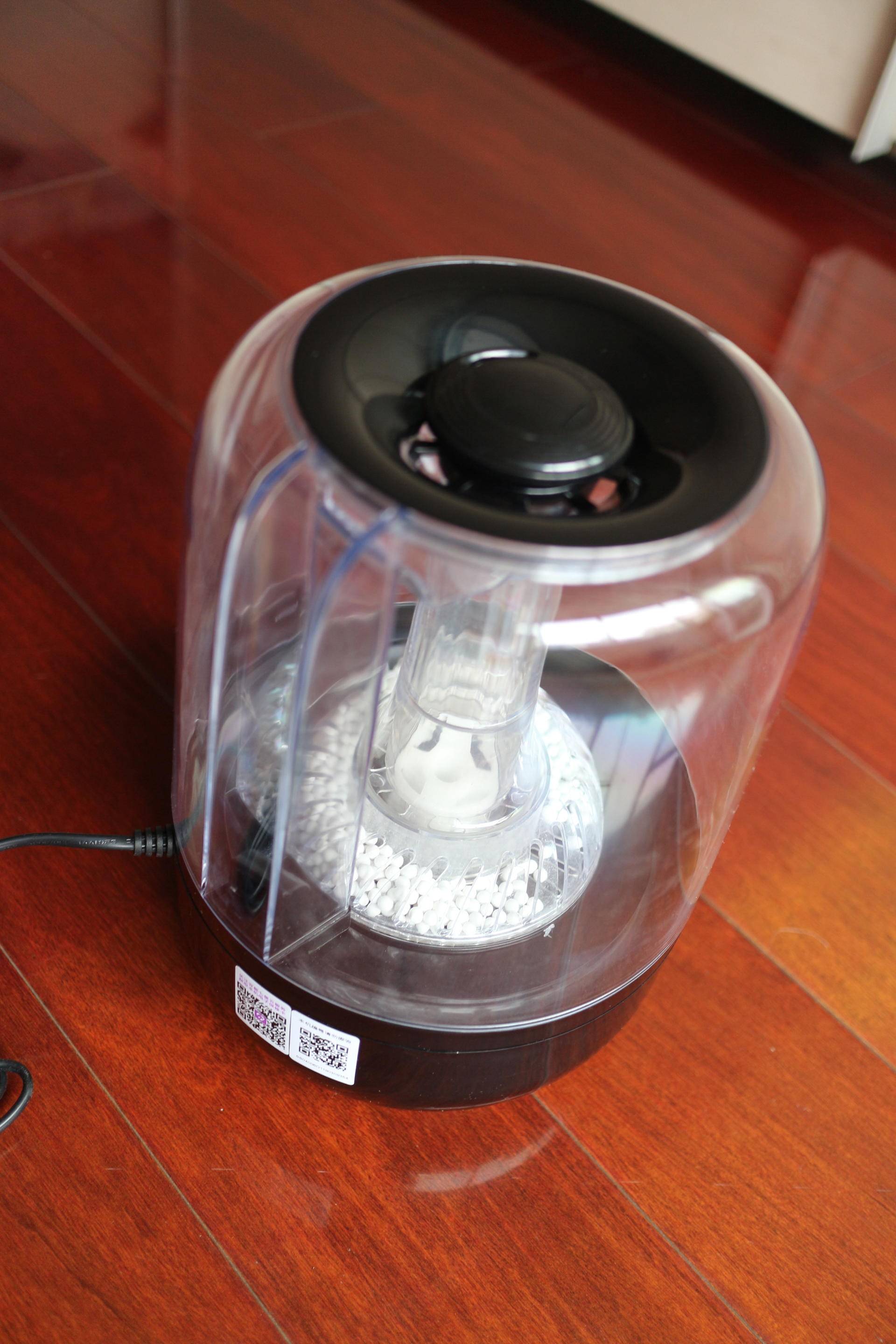 别人秋燥流鼻血，我在北方住雨林！亚都加湿器入手体验