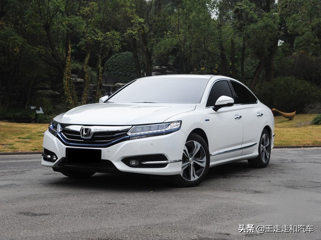 本田思铂睿自吸最后的绝唱,自然吸气的雅阁和凯美瑞