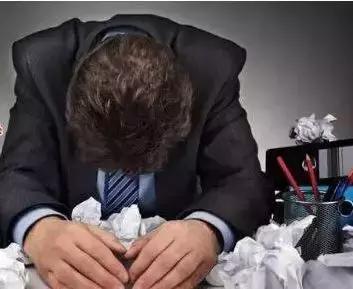 柏兰大健康家居小常识:年轻人别担心头发了,你都要聋了!