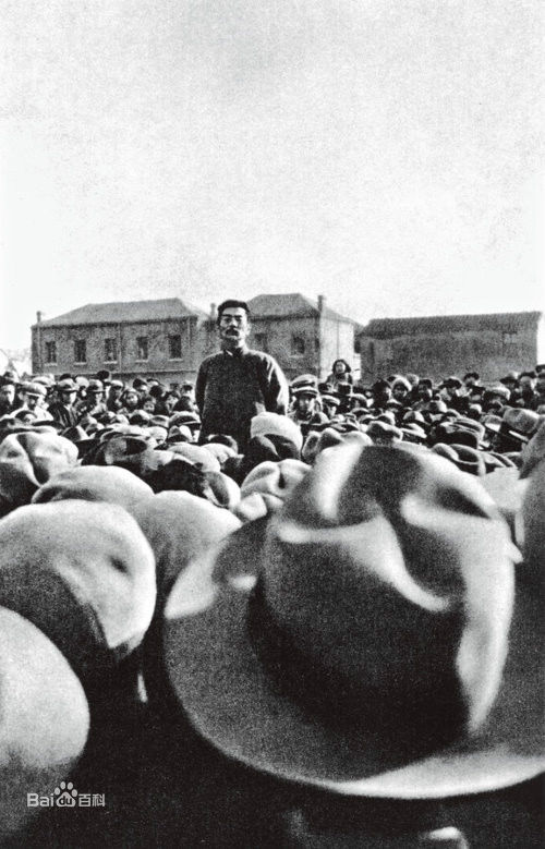 呐喊中的风波的经典细节,呐喊里面体现的社会问题