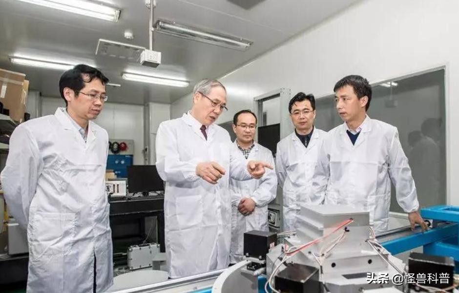 为什么科学家不研究成人增高,科学家为什么不研究人与动物对话