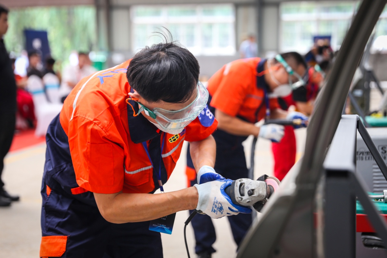 山东省职业技能大赛汽修,山东省工匠杯职业技能大赛图片