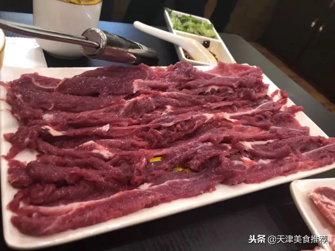 五号线附近有什么好吃的,5号线附近美食街