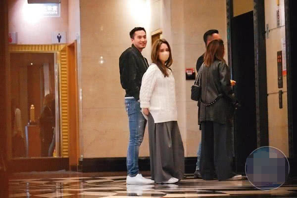 阿娇赖弘国打赏小鲜肉,阿娇妈妈看到赖弘国吃软饭