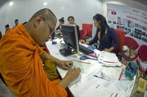 东南亚第一穷的国家,亚洲最穷国家却盛产美女