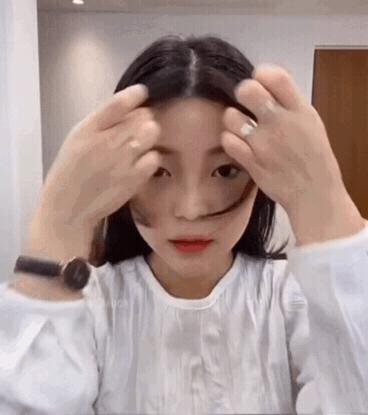剪刘海剪得像西瓜头一样怎么办,剪刘海像没有剪一样