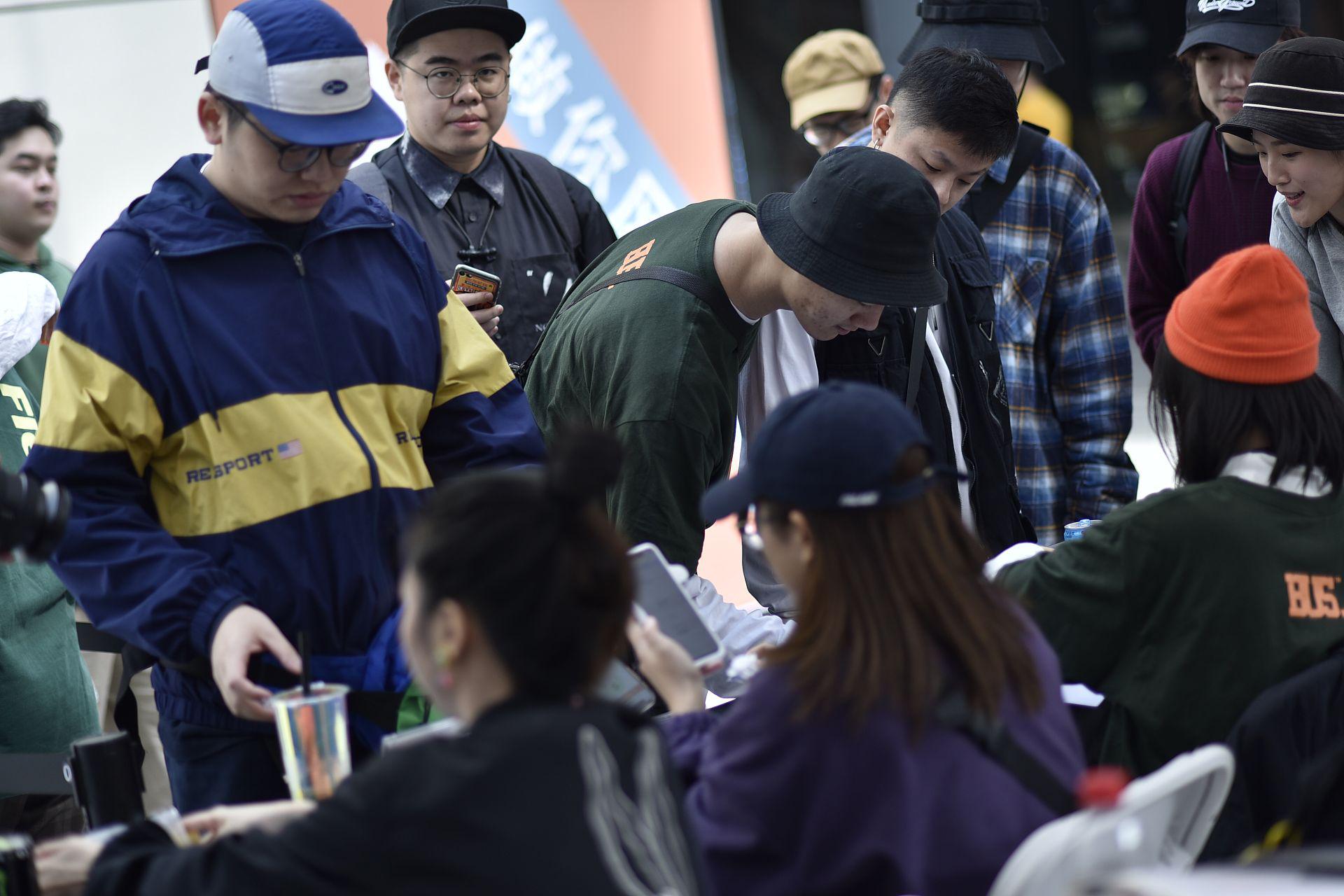 这就是街舞3野隐鞋品牌 (这就是街舞热门选手同款鞋)
