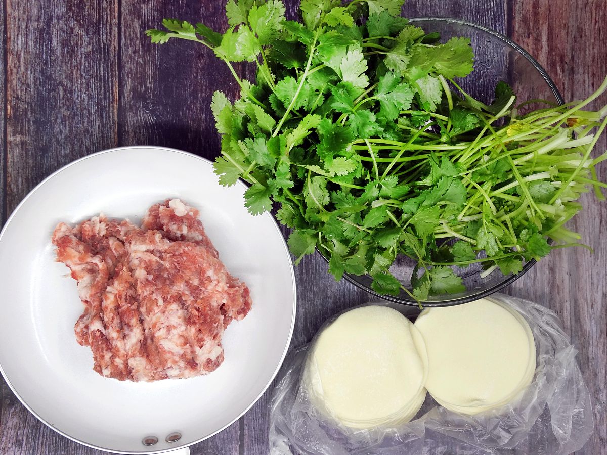 有没有用饺子机开饺子馆的,开一家纯手工饺子店需要哪些设备
