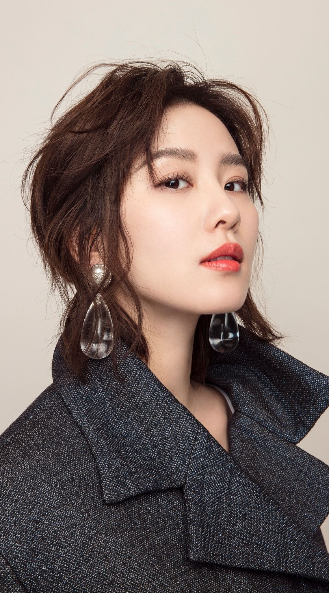 如何改善皮肤出油毛孔粗大等问题,夏天毛孔粗大爱出油怎么办