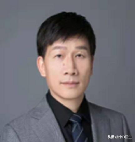 小D医生和他爸爸妈妈们的故事