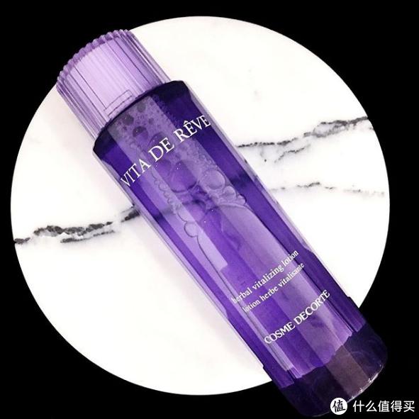 收缩毛孔最佳的化妆水,收缩毛孔保湿化妆水