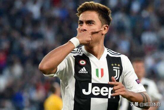 日本身价前十名足球运动员,2019年足球运动员身价