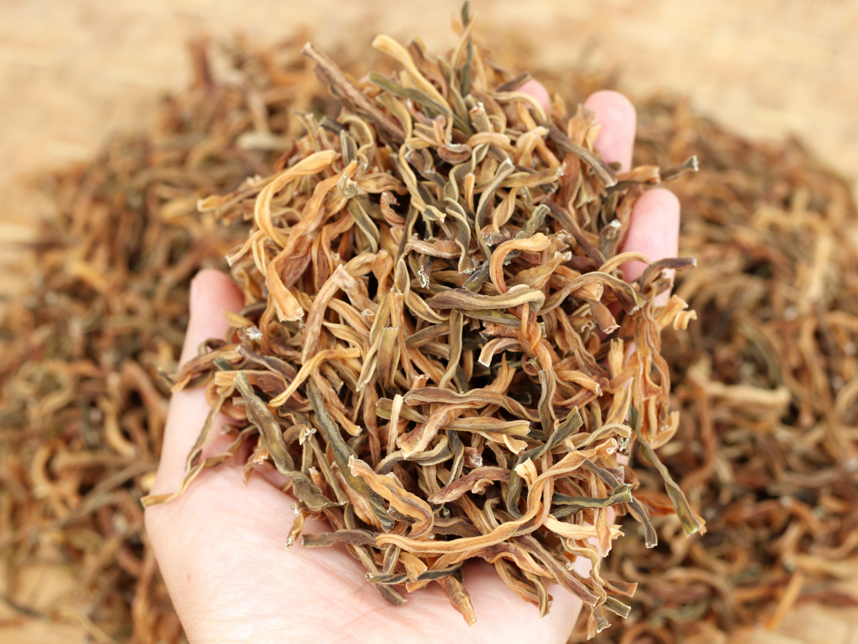 青菜晒干下饭菜,蔬菜焯水晾晒做成下饭菜