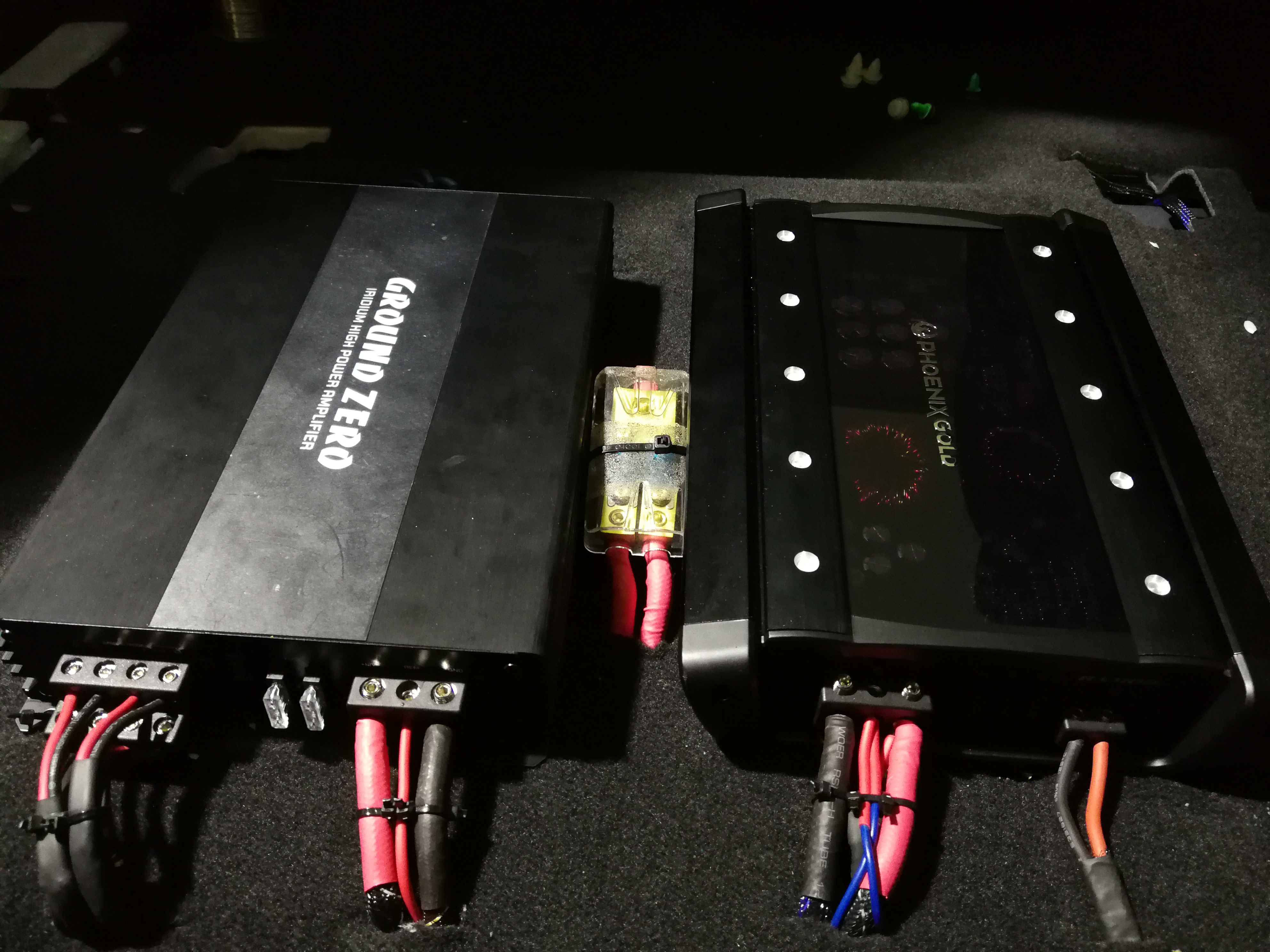 丰田致炫x音响改装低音炮,丰田致炫x音响怎么改效果好