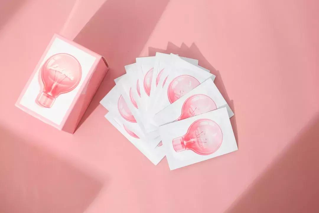 韩国小灯泡美白精华怎么样,韩国小灯泡精华真的能变白吗