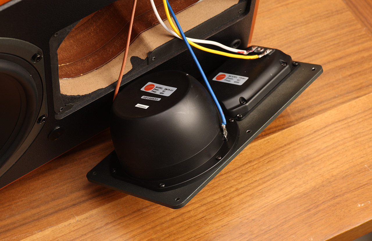 支持wifi投放的音箱,惠威m5a三分频高保真有源音箱