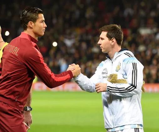 足坛每个年代的绝代双骄,足坛绝代双骄c罗和梅西