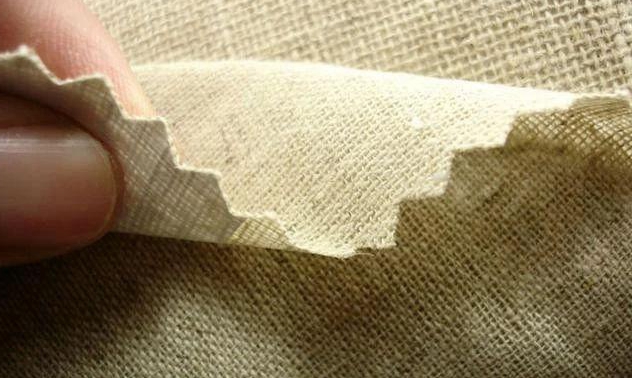 夏天穿哪种面料舒服且不会容易臭,夏天穿哪种棉的衣服不会热