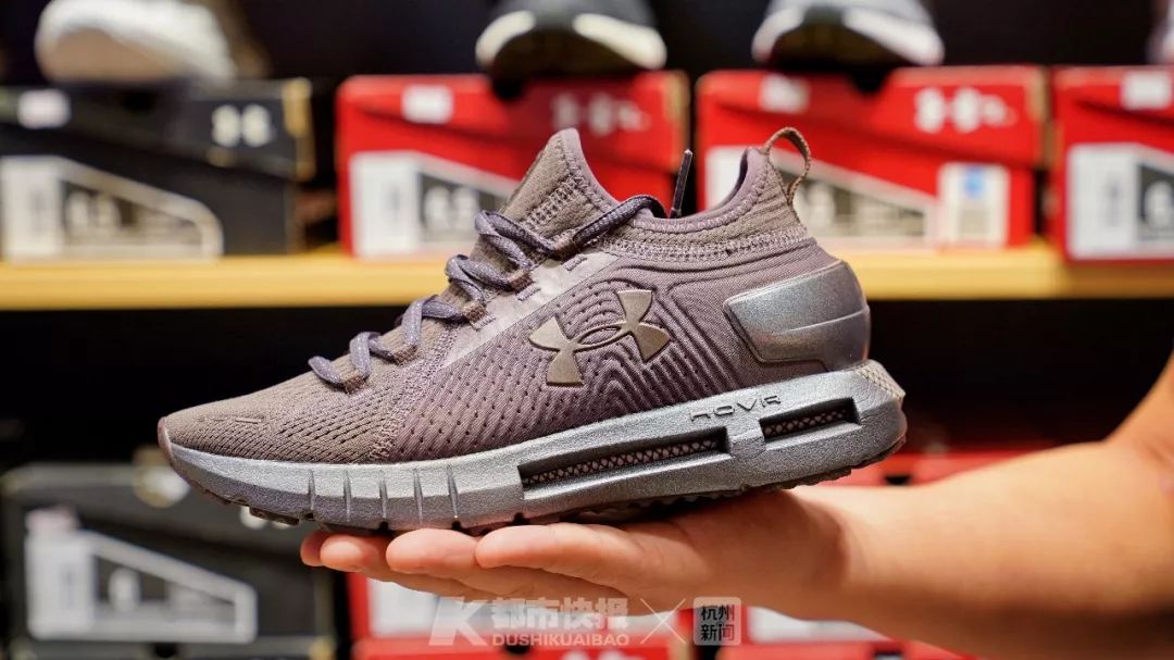 你的耐克阿迪可能是假的,身上穿了假的耐克