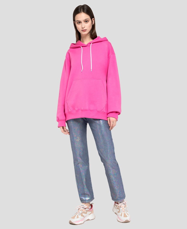 纯色卫衣简单大方,既好看又不失单调的卫衣