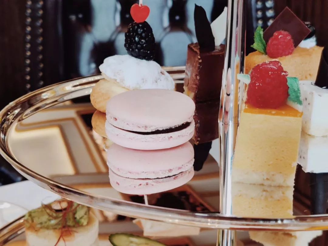 英国这个美食荒漠上，下午茶是棵仙人掌