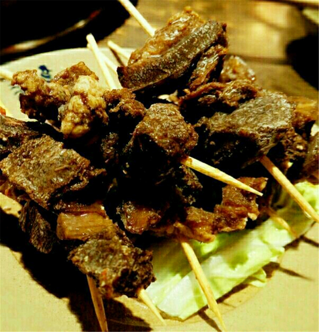 成都高新区正宗牛油火锅菜品,很正宗的成都火锅