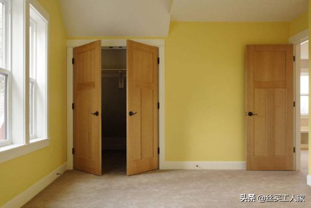 装室内门框为啥打发泡胶,装门打发泡剂耐用吗