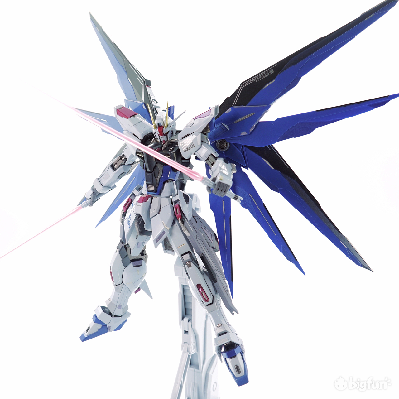 mb自由高达模型2.0,盗版自由2.0高达模型测评