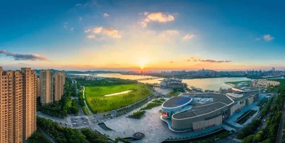 为什么我一定要在经开「卖房」？