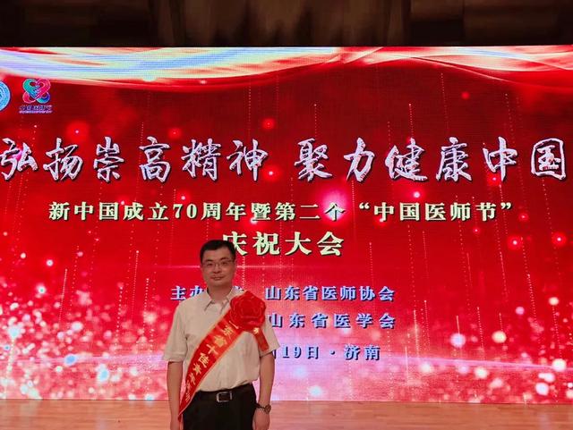 40岁后要不要每年做一次肠胃镜,40岁从来没做胃肠镜有必要做吗