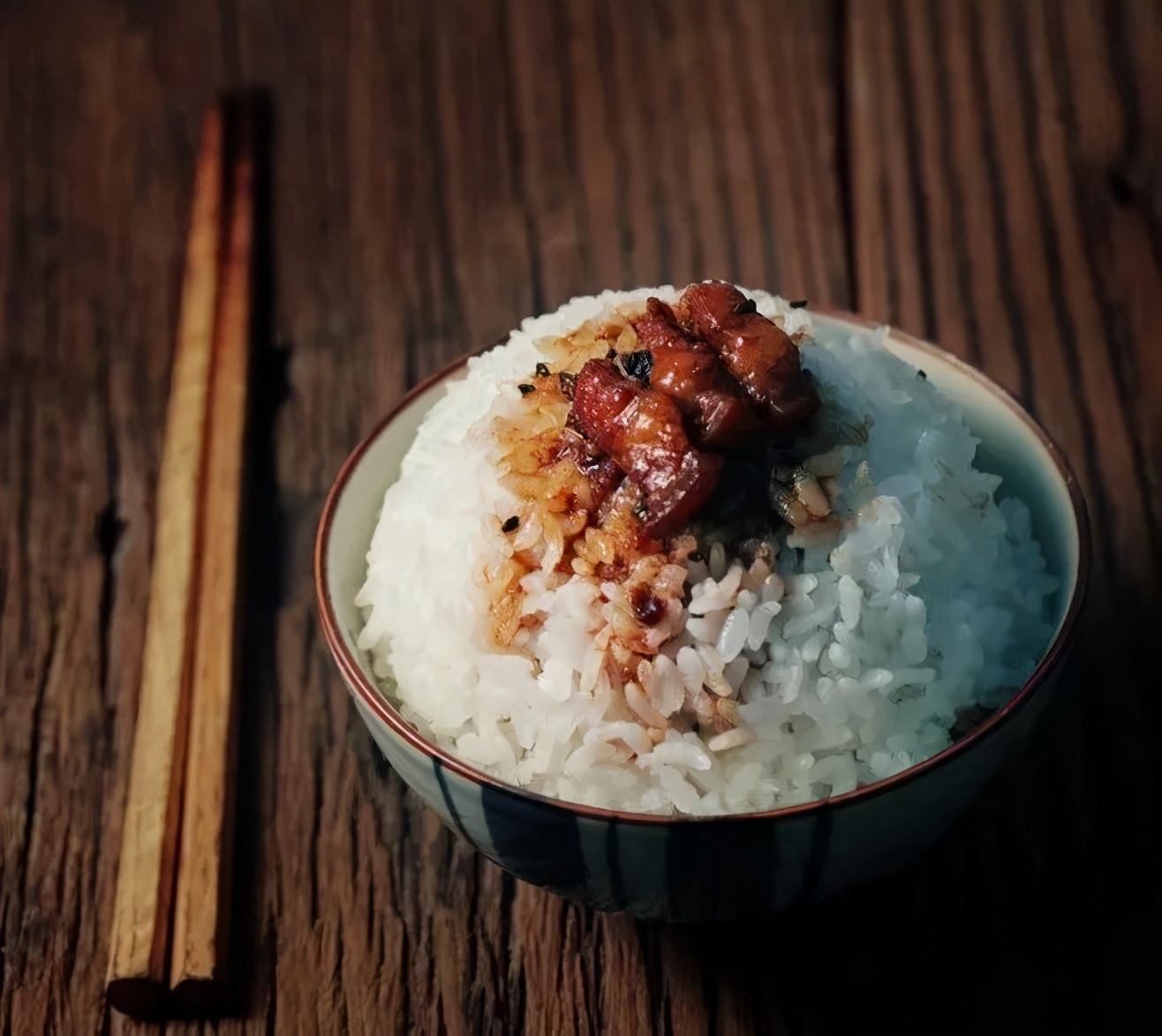 怎么让米饭又软又香窍门,怎么样使煮出来的米饭更好吃