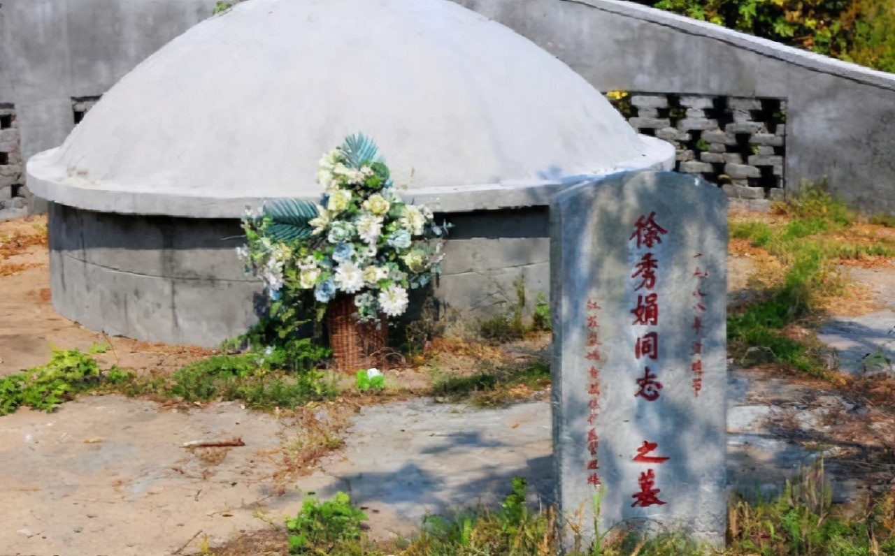 她是第一位在保护战线殉职的烈士，弟弟接班后，43岁时不幸牺牲