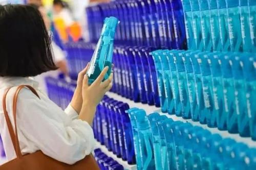 蓝月亮投资罗秋平,蓝月亮老板罗贵文与罗秋平的关系