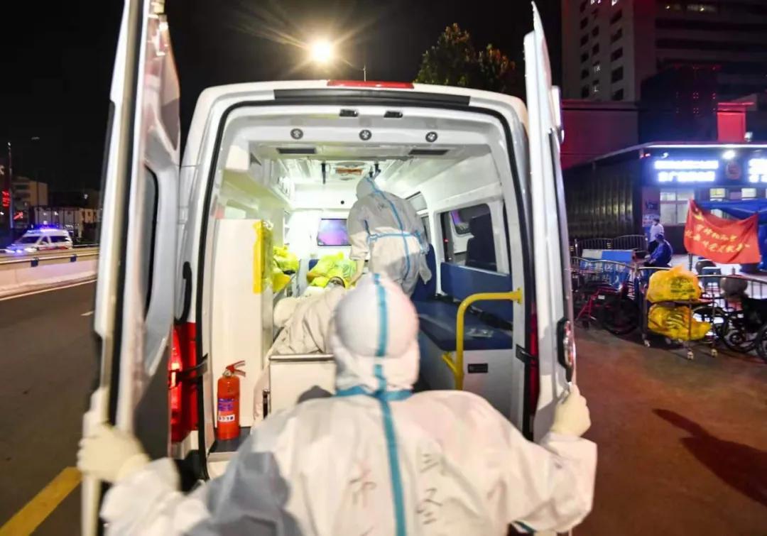 疫情爆发后,由郑州六院发出的一封感谢信