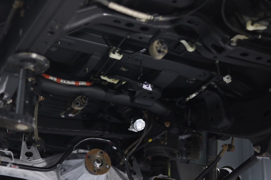 怪兽修车:修复一辆09款中东版丰田霸道,最终旧车变新车