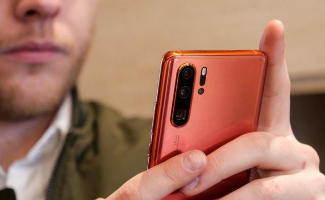 现在正在用华为手机的,一般是这四类人,你是哪类?