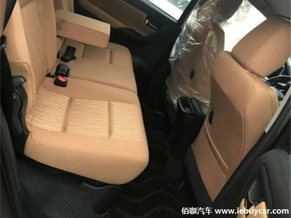 2019款丰田穿越者小霸道现车报价,小霸道穿越者越野