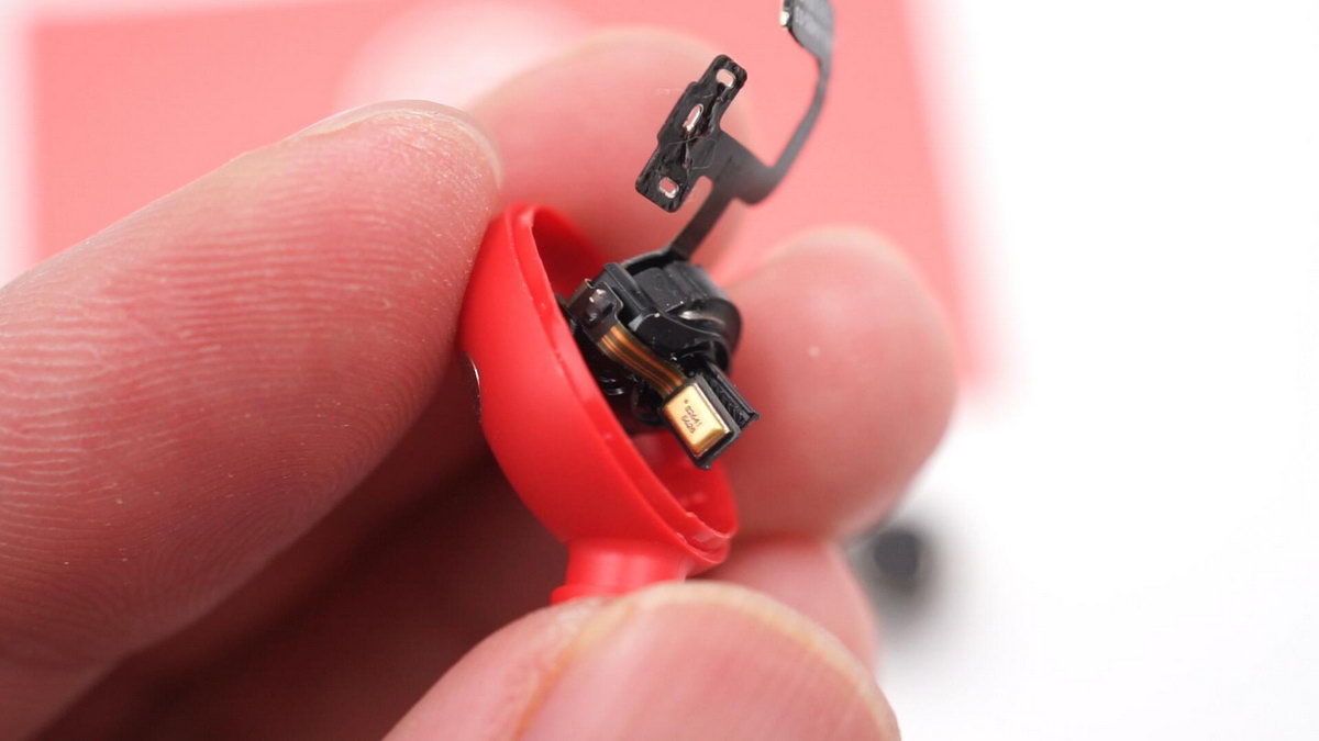 苹果airpodspro对比beats,airpodspro和beatsstudiobuds到底谁好