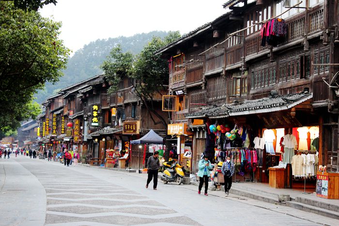 贵州省少数民族侗寨,贵州肇兴侗寨和千户苗寨的区别